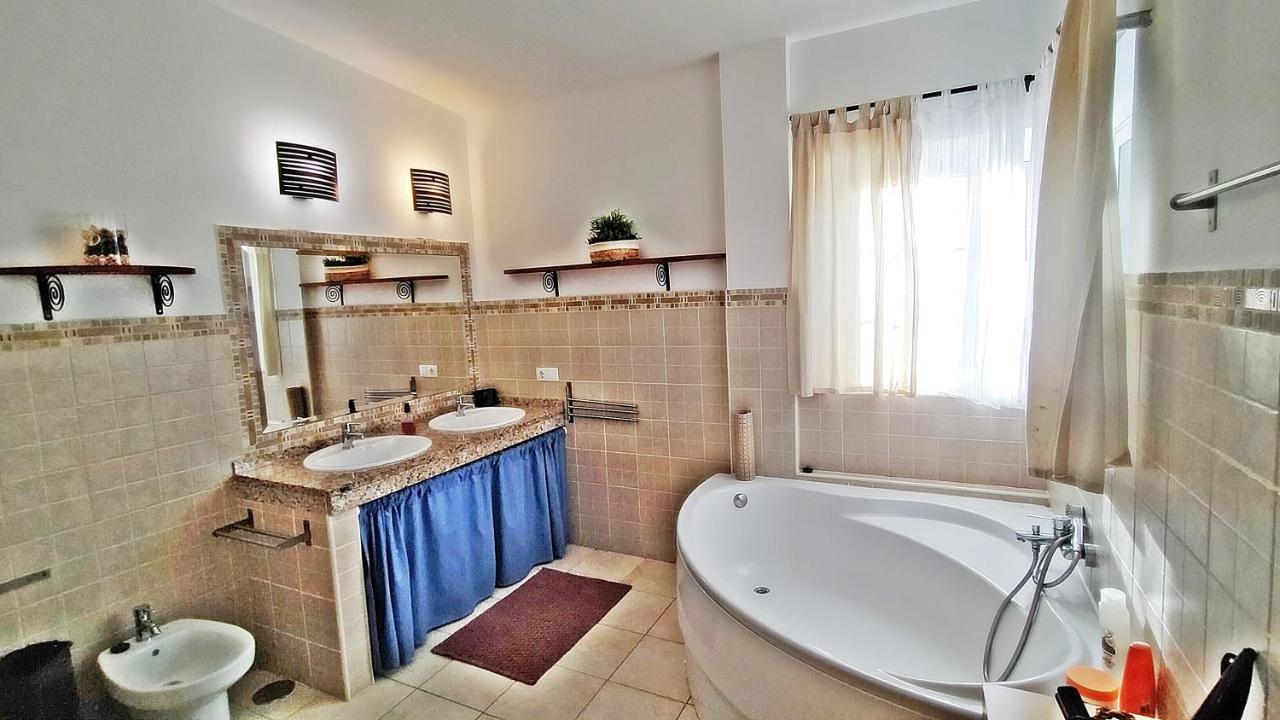 Caleta Beach House كاليتا ذي فوستي المظهر الخارجي الصورة